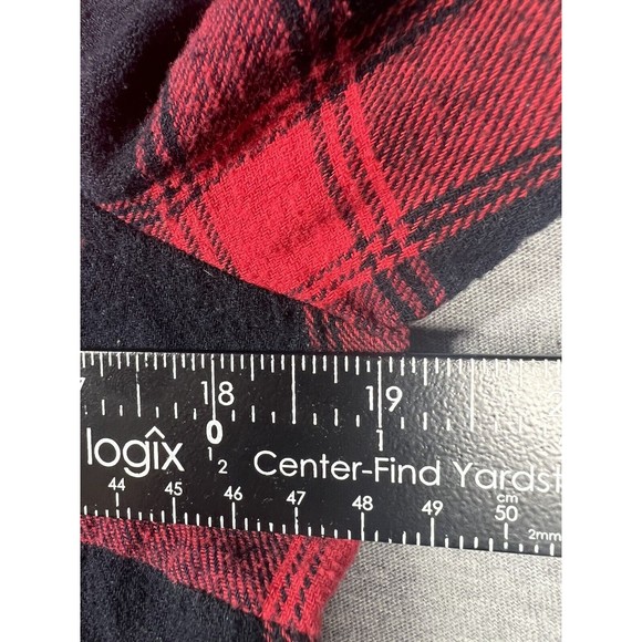 WOOLRICH WOMEN'S Red BLACK PLAID BUTTON UP FLANNEL SHIRT‎ SIZE Medium - Picture 4 of 5